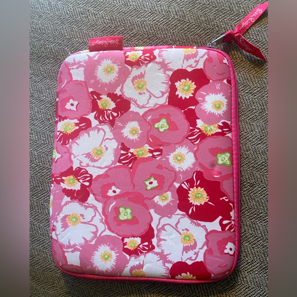 Lilly Pulitzer iPad Sleeve in Multi Sweet Begonia